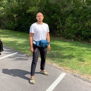 Meet your Posher, Hugo